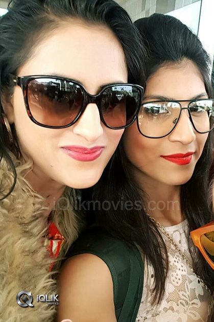 Premkahani-Movie-Actress-Abhimanika-Tavi-Mrs-Universe-Finalist-Durban-Exclusive-Photo-Gallery